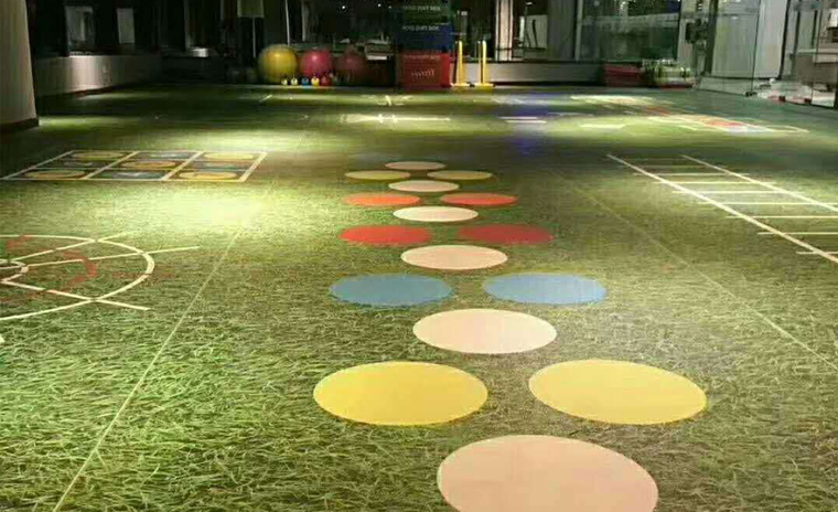 體能訓(xùn)練室地膠